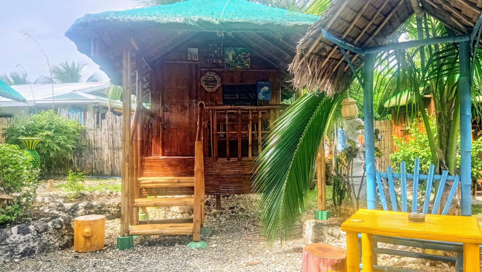 Moalboal Bamboo House / Rooms מראה חיצוני תמונה