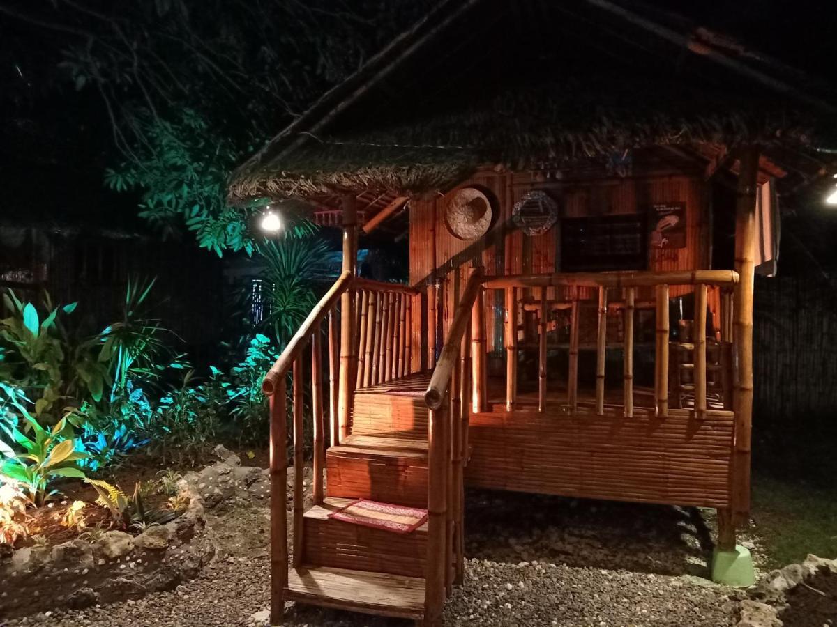 Moalboal Bamboo House / Rooms מראה חיצוני תמונה
